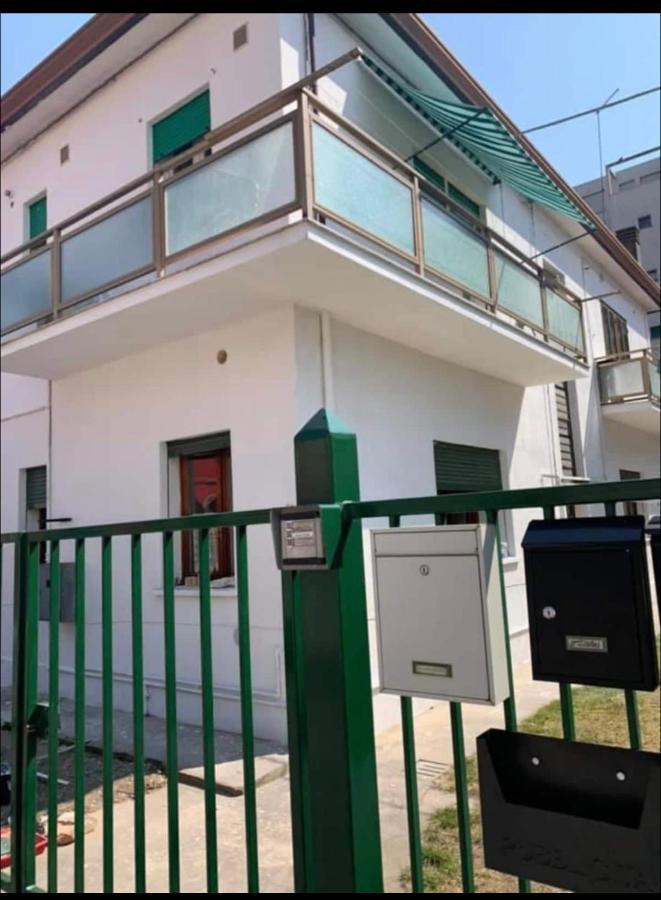 Casa Di Isabelle Venezia Apartment Mestre Exterior foto